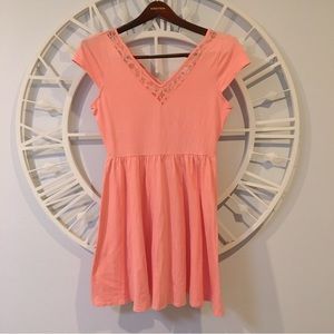 LC Cute short pink dress